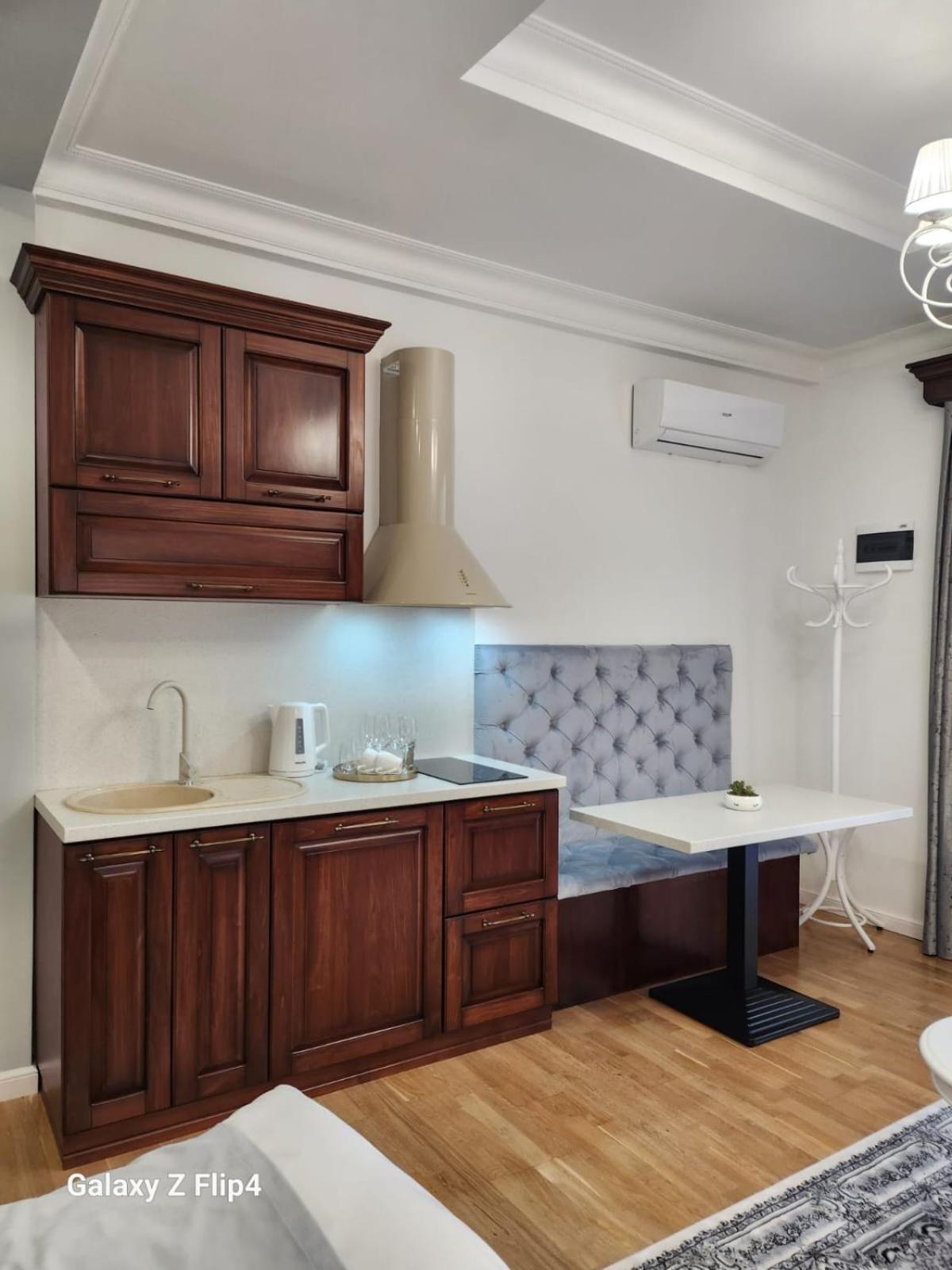 Imperial Studio Sibiu Ngoại thất bức ảnh
