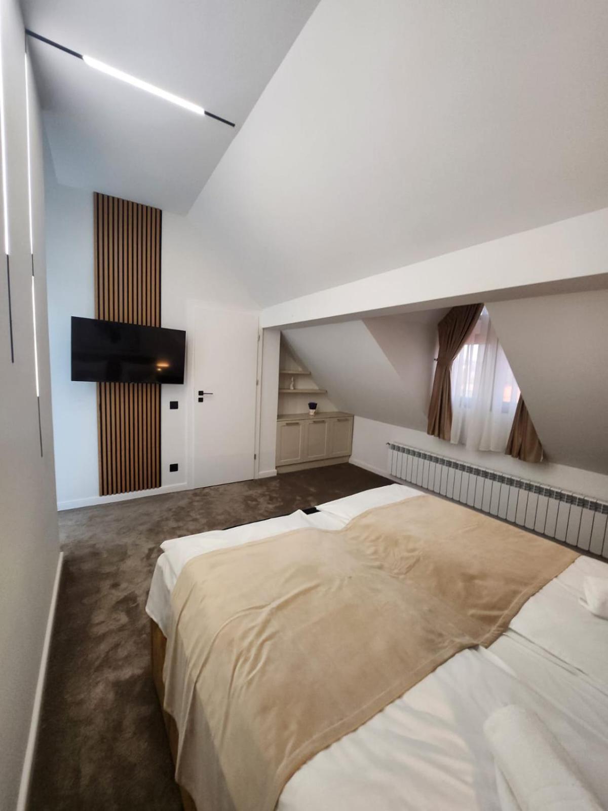 Imperial Studio Sibiu Ngoại thất bức ảnh