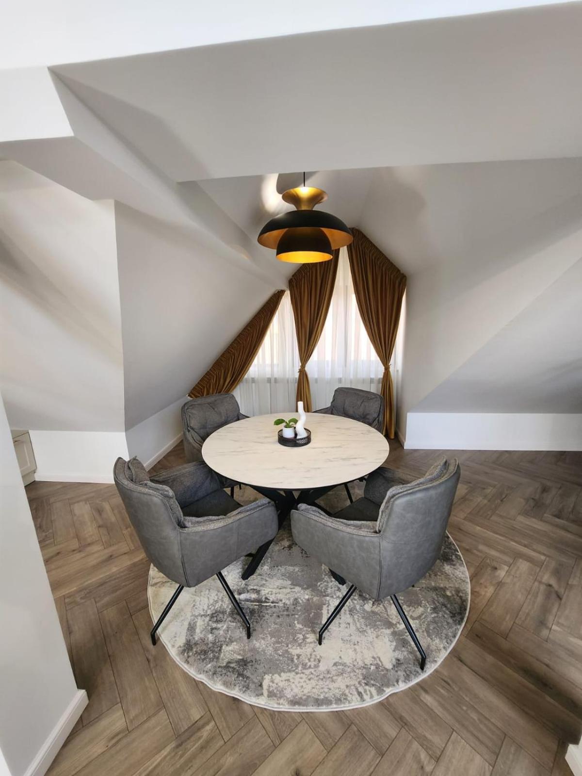 Imperial Studio Sibiu Ngoại thất bức ảnh